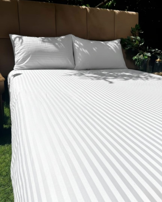 Striped Fitted Sheet (3pcs) 300TC