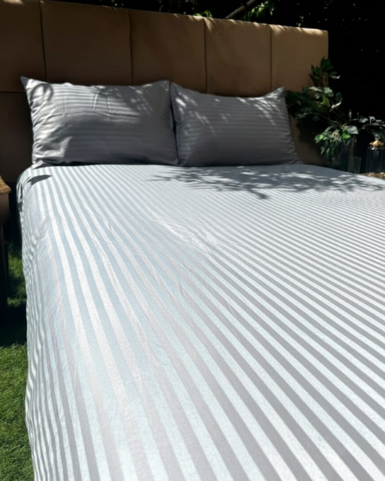 Striped Fitted Sheet (3pcs) 300TC