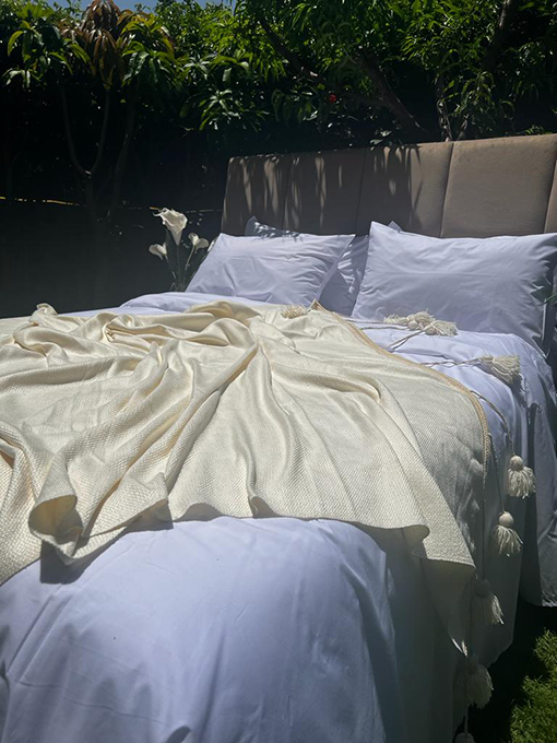 Jadila - Handmade Bed Throw